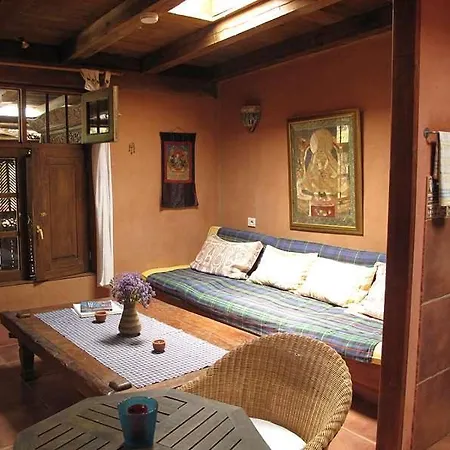 Sleeps 4 Pool Wifi