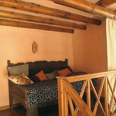 Sleeps 4 Pool Wifi *