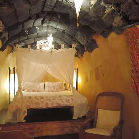 Sleeps 4 Pool Wifi *
